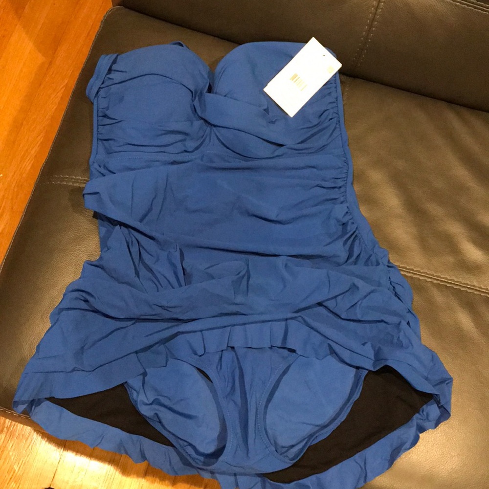 Bathing suit